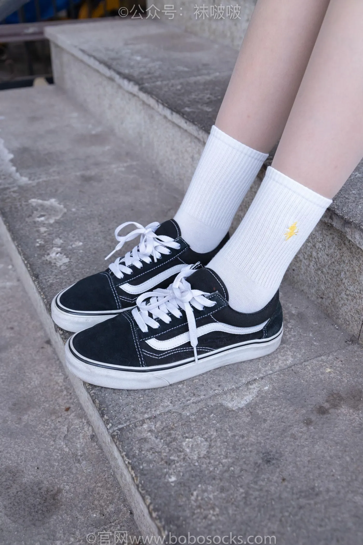 [BoBoSocks袜啵啵]NO.069 小甜豆-vans板鞋、白棉袜、肉丝 [135P]插图5